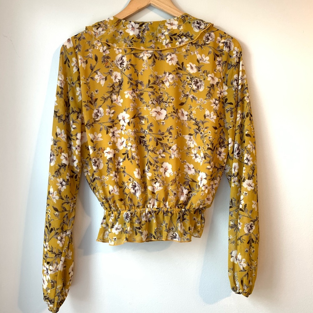 Show Me Your Mumu Yellow Floral Brewster Boho Top - Picture 7 of 9